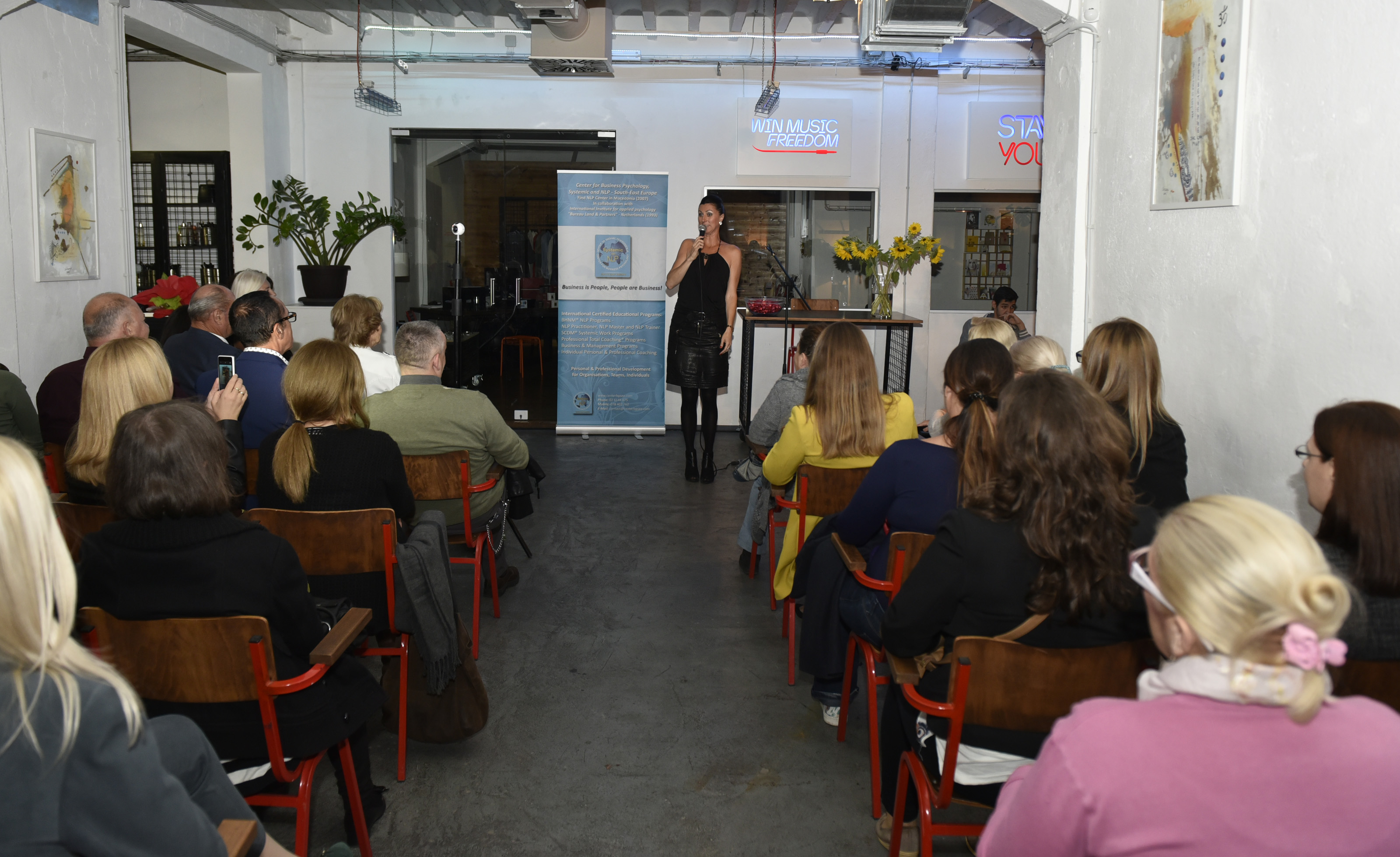 Промовирана книгата „Едноставно јас“ на Марина Анчевска