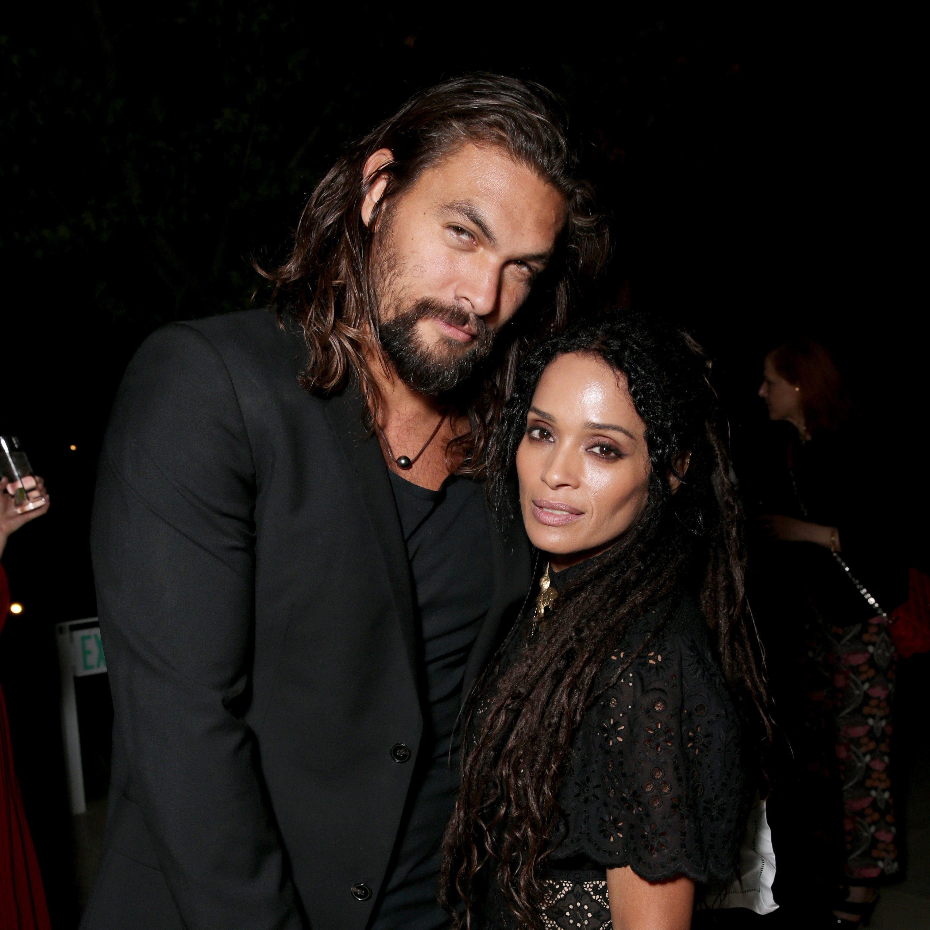 Се венчаа Лиса Боне и Џејсон Мамоа