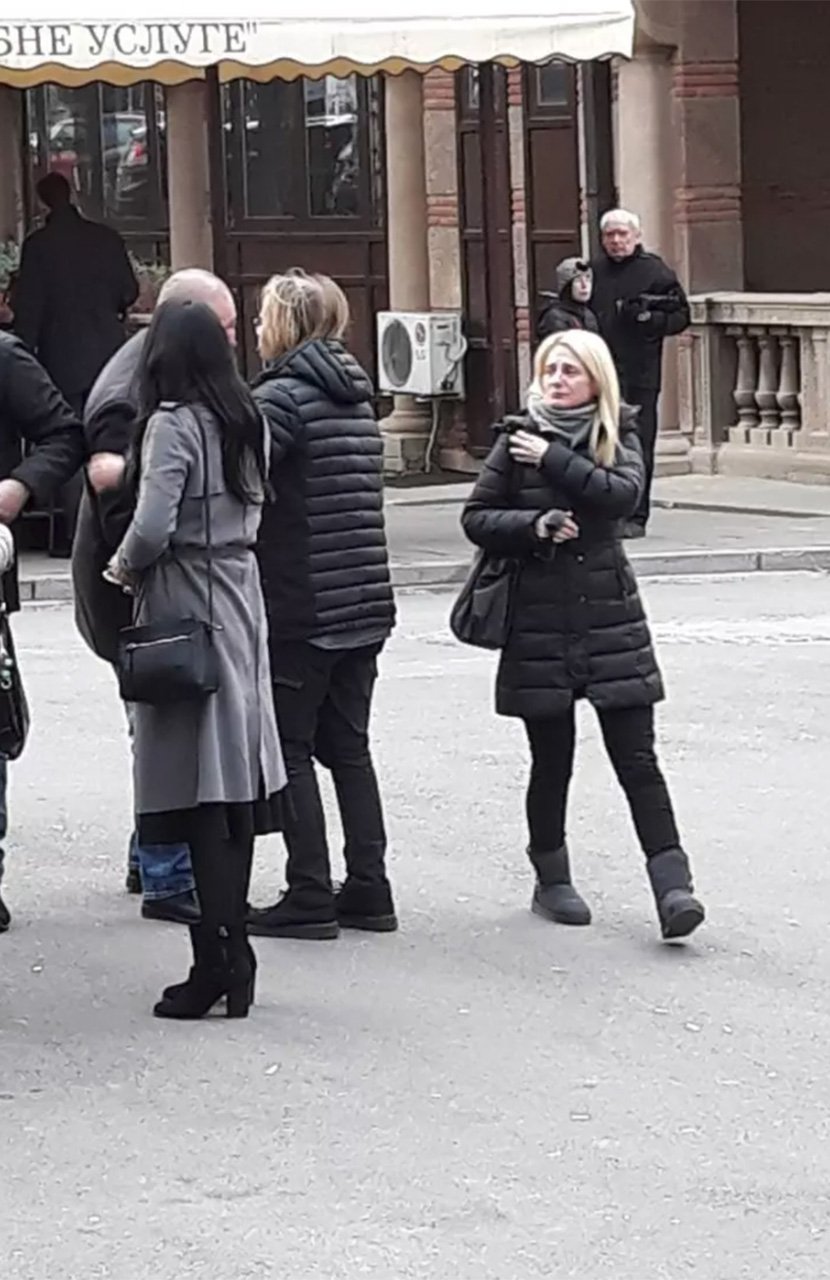 Срѓан и Ана во солзи го испратија малиот Дејан