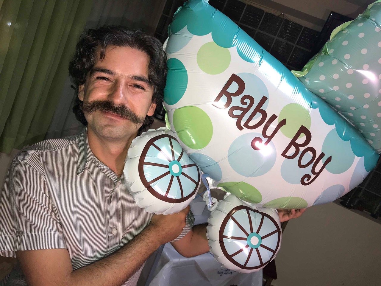 Тапани и музика за синот на актерот Владо Дојчиновски