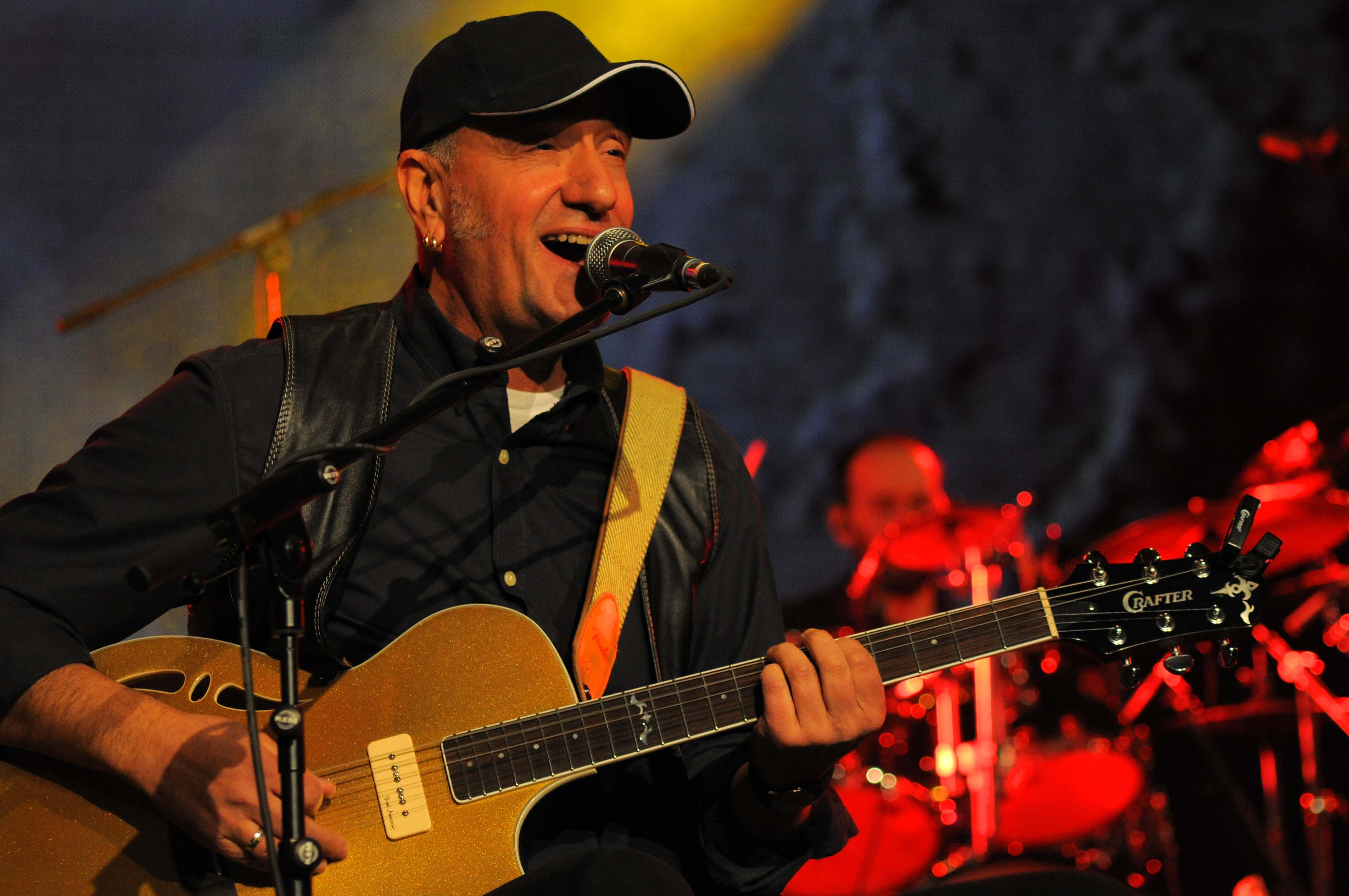 (ФОТО) Влатко Стефановски со децата во Калифорнија