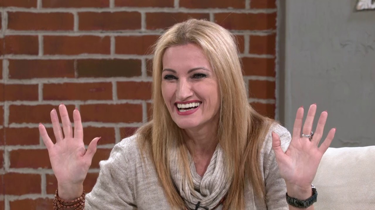 (Фото) Сузана Турунџиева: Ако ти бапнам една в глаа