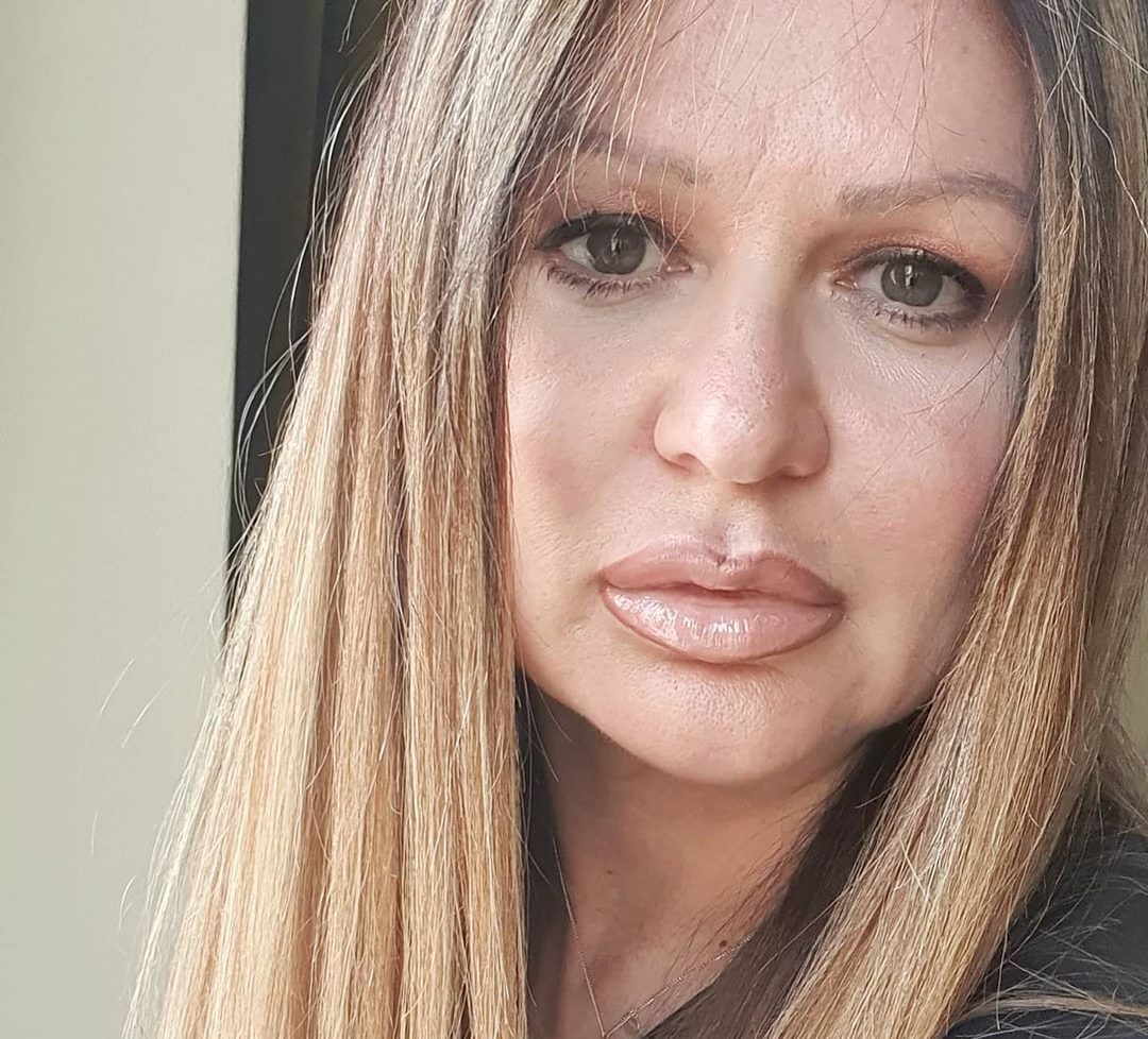 (Фото) Весна Бејби се разубавува: „Зелено oди на сè“