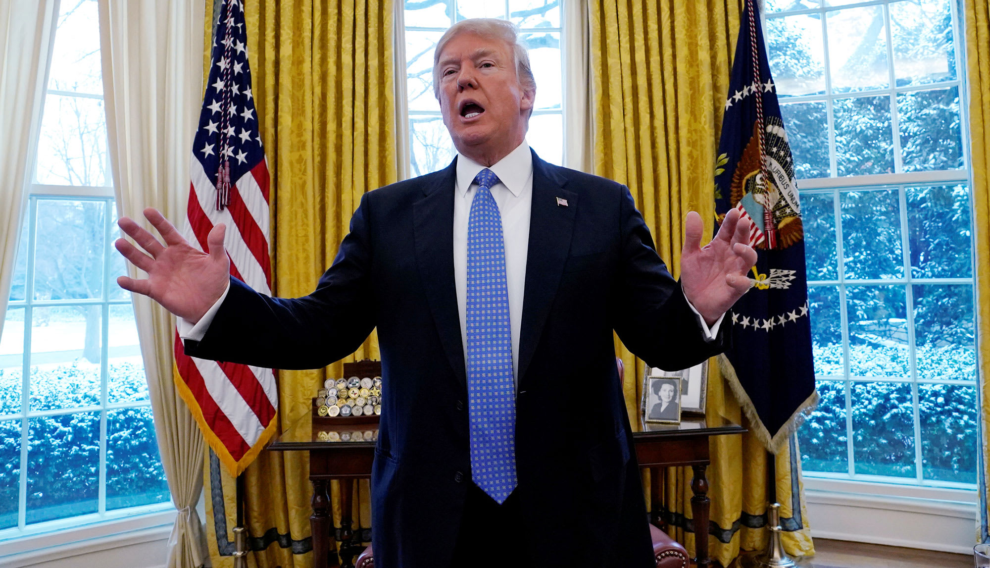 Доналд Трамп од Белата куќа: Ограбен сум, ова беа лажни избори