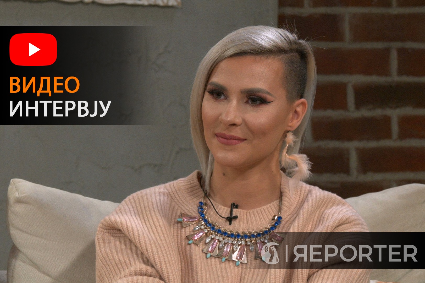 „Плачев да не ја повредам ќерката“ – Сара Мејс за мајчинството и семејството