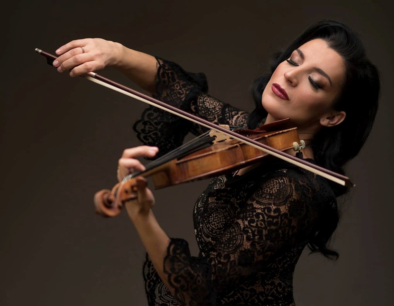 (Видео) Андријана Јаневска ја претставува Македонија во светскиот проект „Заедно е убаво“