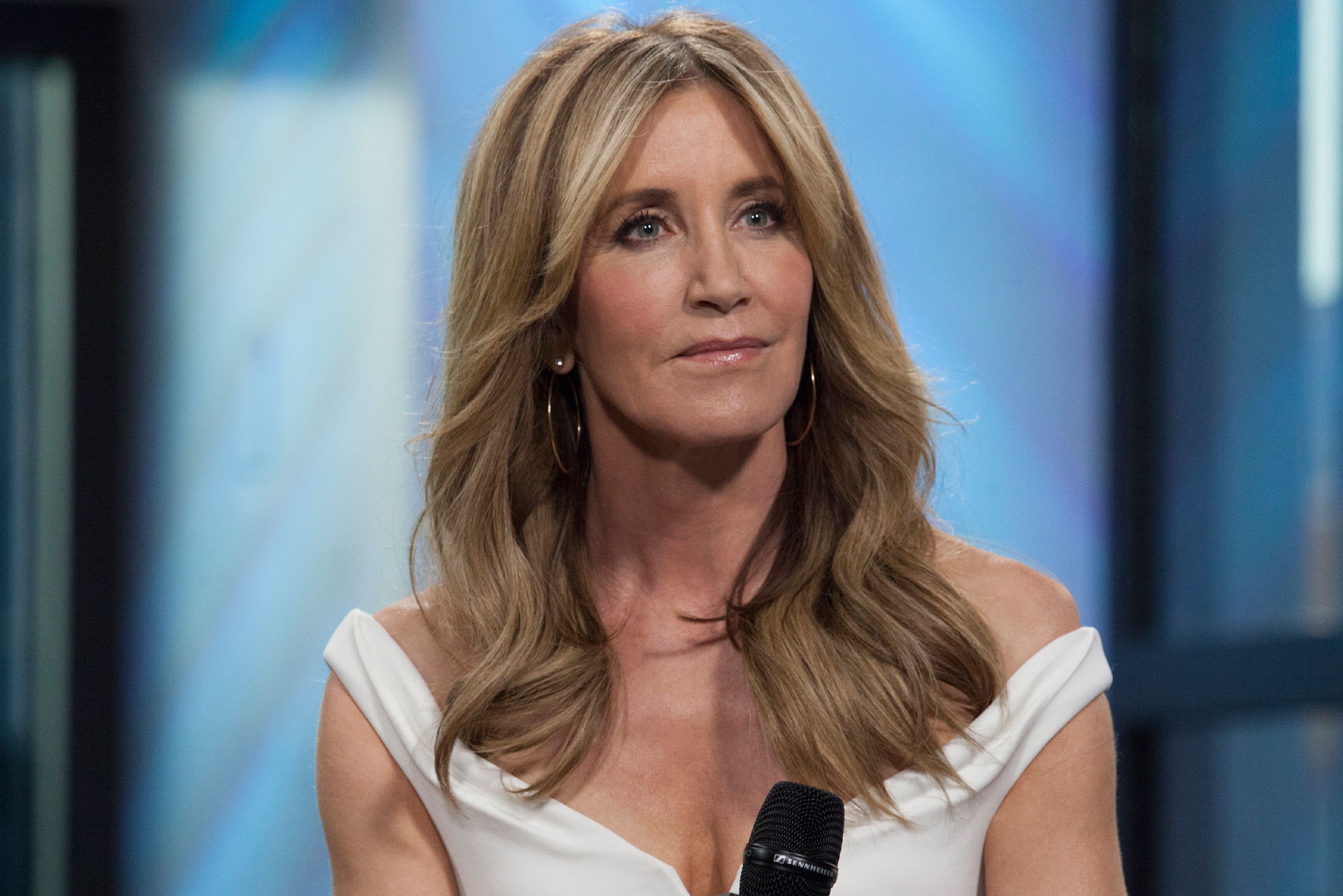 Фелисити Хофман ја доби првата улога откако излезе  од затвор