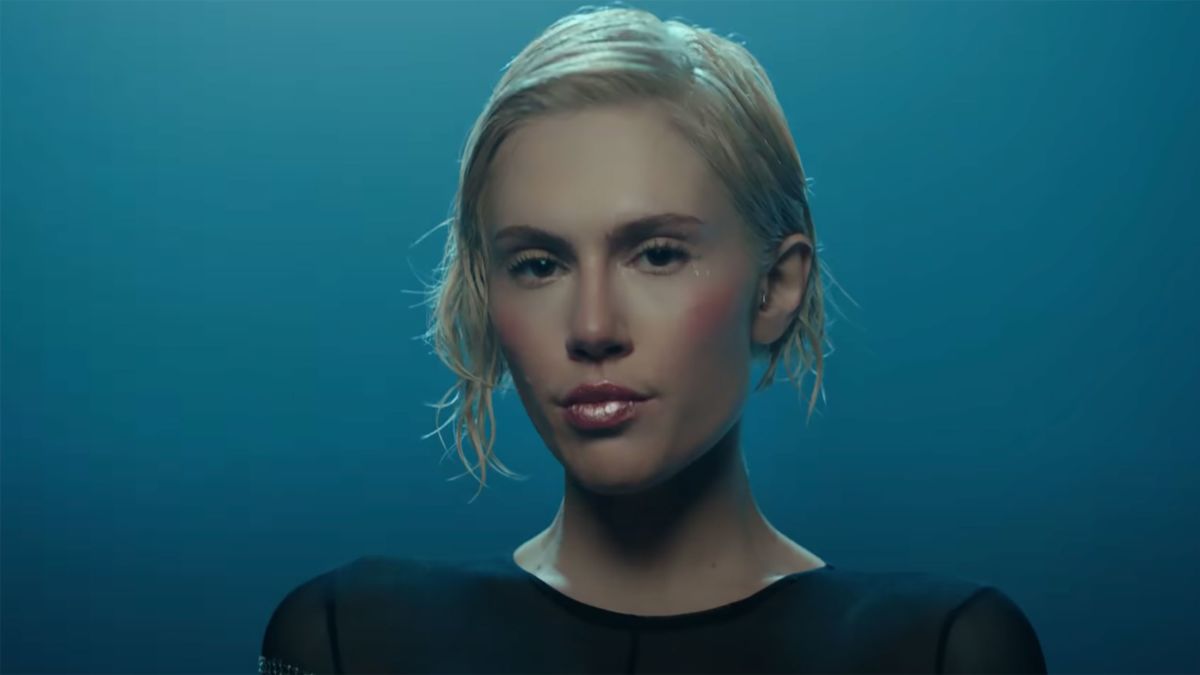 (Видео) Црквата бара Кипар да ја повлече песната за „Евровизија“