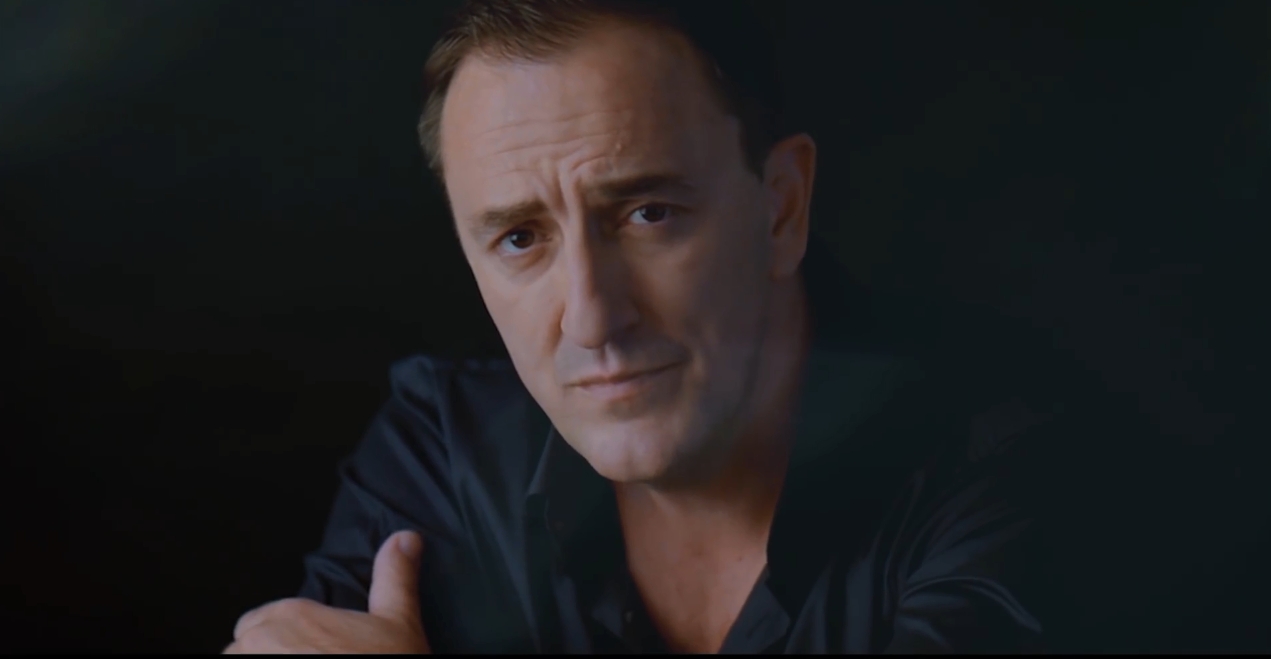 Сергеј Ќетковиќ ја изгуби мајка си од корона, заразени се и татко му и сопругата