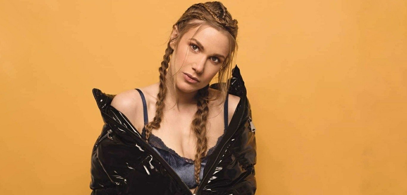 (Галерија) Актерката Нина Деан со журка во двор го прослави роденденот на синот