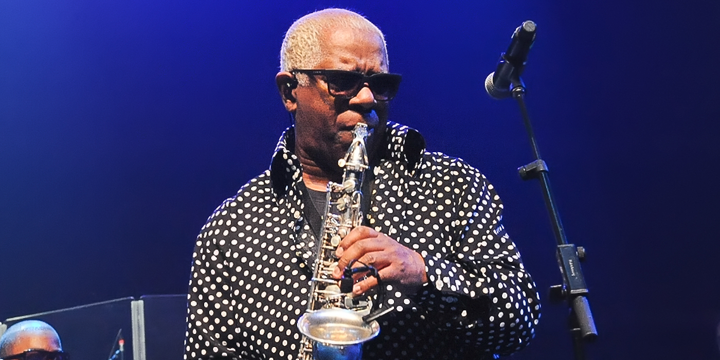 Почина Денис Томас, коосновач на легендарната соул-фанк група „Кул енд д генг“