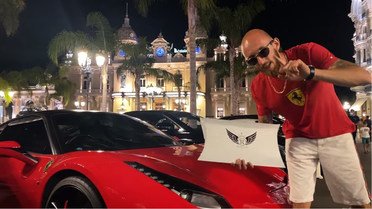 Македонец во Монте Карло промовираше свој музичко-моден пакет