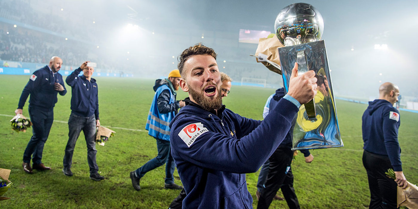 ФИФА му дозволи на фудбалерот на шведски Малме, Ердал Ракип, да игра за Македонија