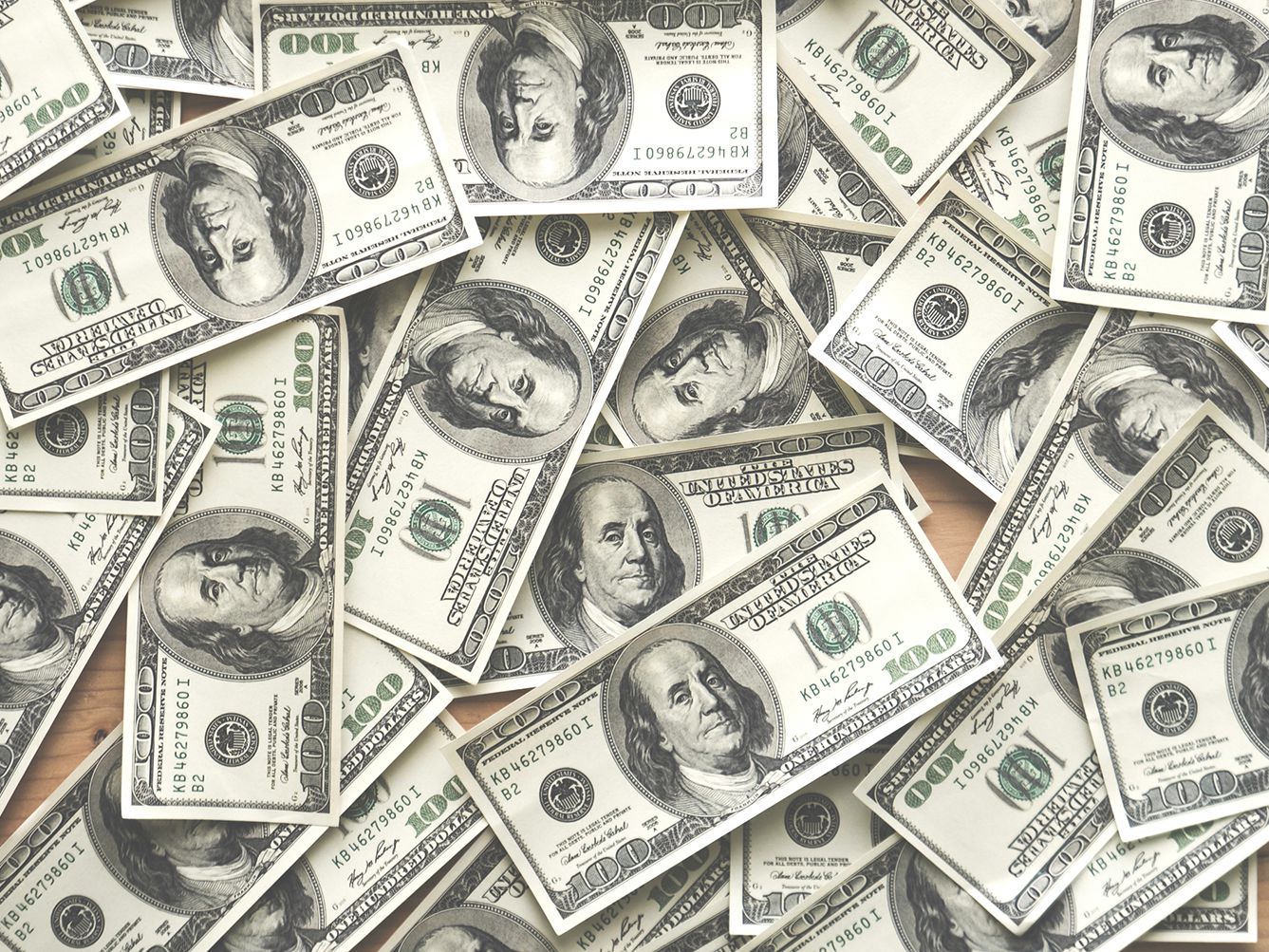 Хороскопски знаци кои ги очекува добра заработка овој ноември