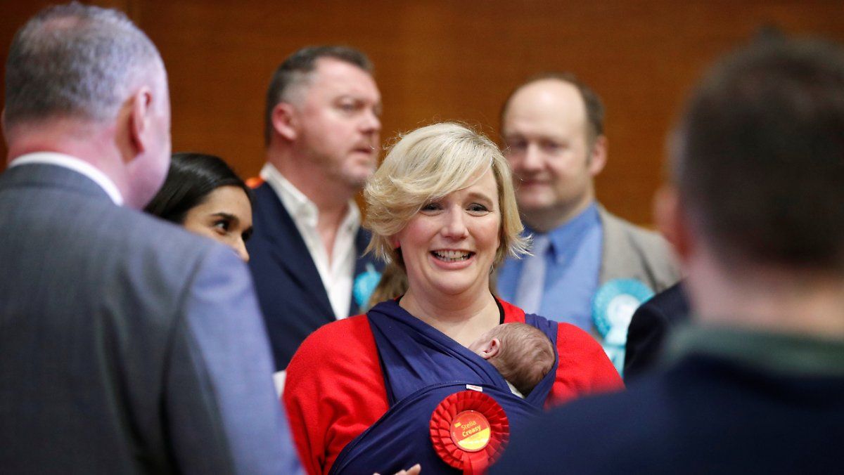 Британскиот парламент забрани бебиња да се носат на седниците