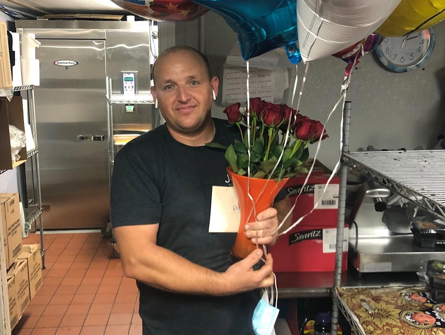 (Фото) Босанец стана херој во САД, откако извлече жена и деца од запален автомобил