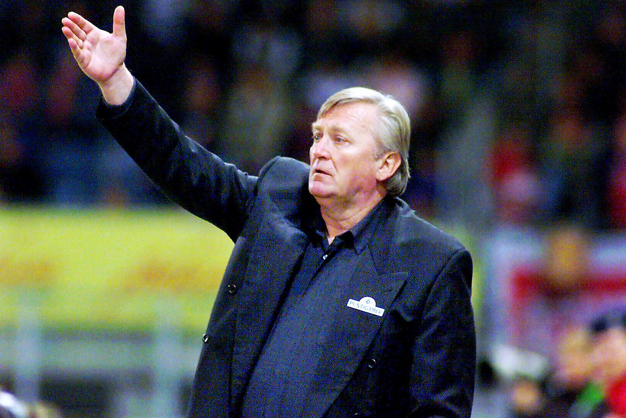 Почина легендарниот југословенски фудбалски селектор Ивица Осим