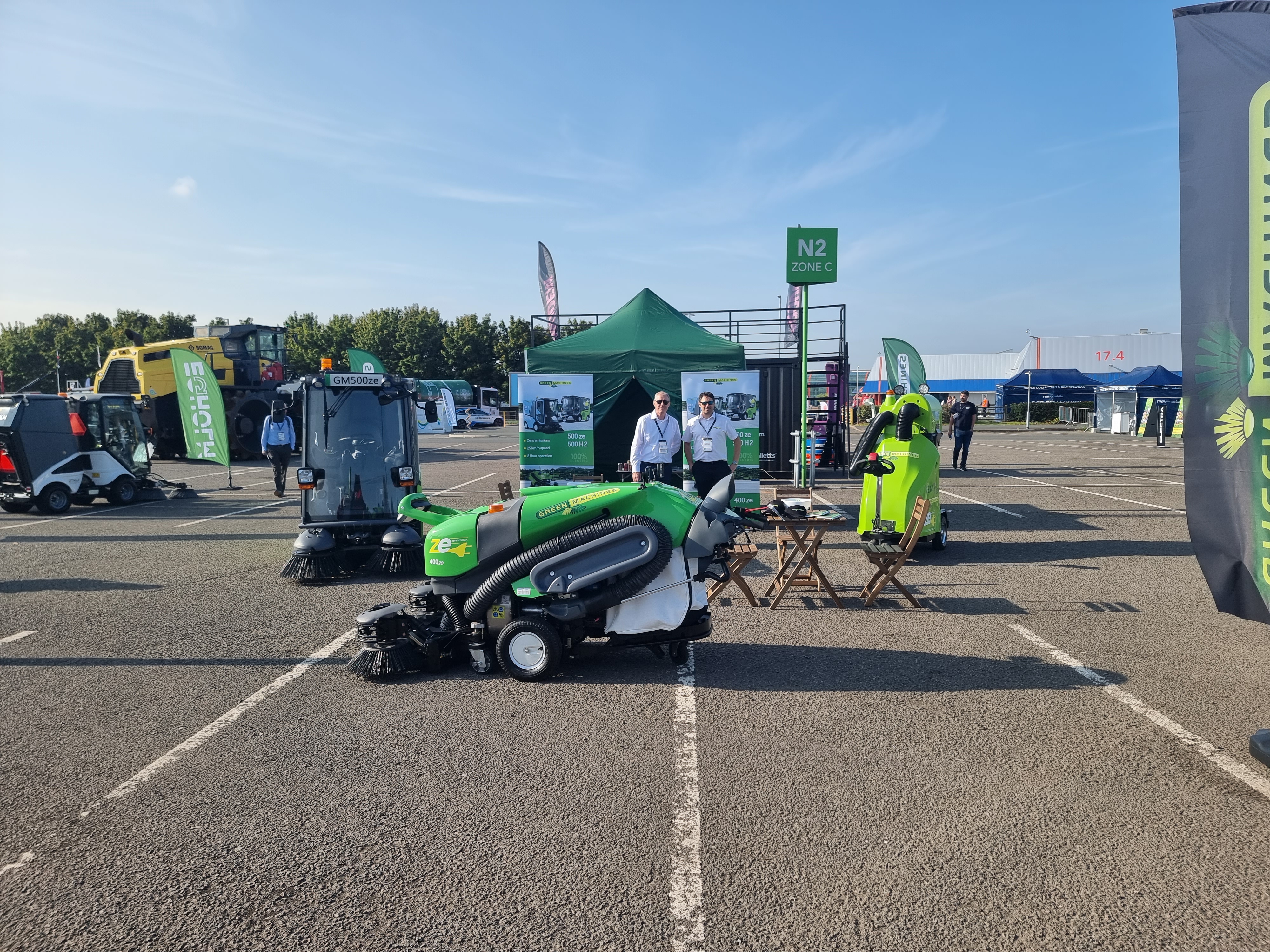 „Грин машинс“ со успешна презентација на саемот во Бирмингем – над 30 британски општини изразија интерес за возилата произведени во Велес