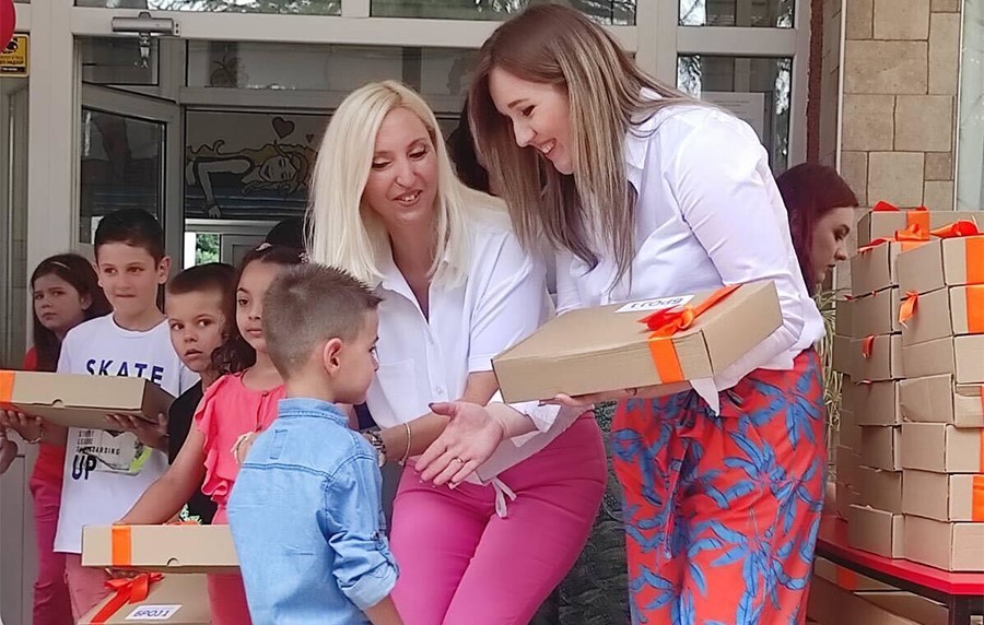 И оваа година Credissimo им посака топло добредојде на првачињата на првиот училиштен ден