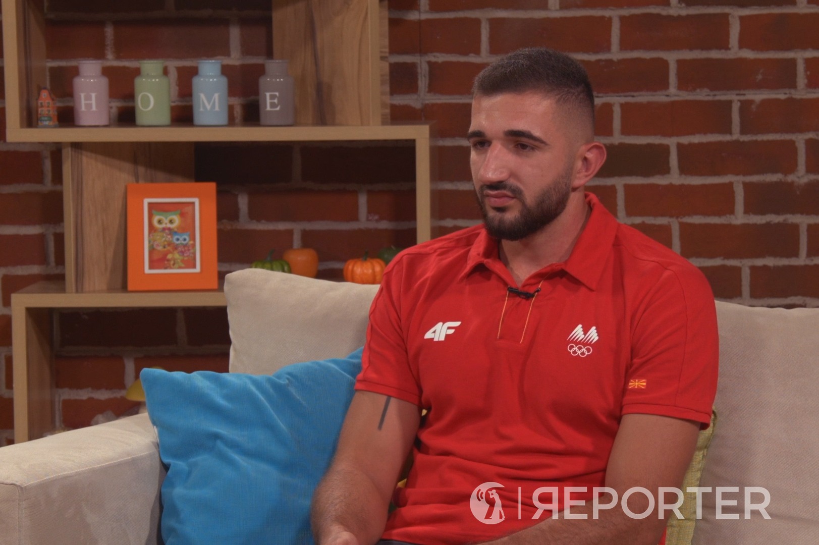 (Галерија) Aплауз и овации за Битолскиот камерен оркестар  на „Бела ноќ“: песните од „Бонд“ и на студот ја расположија публиката