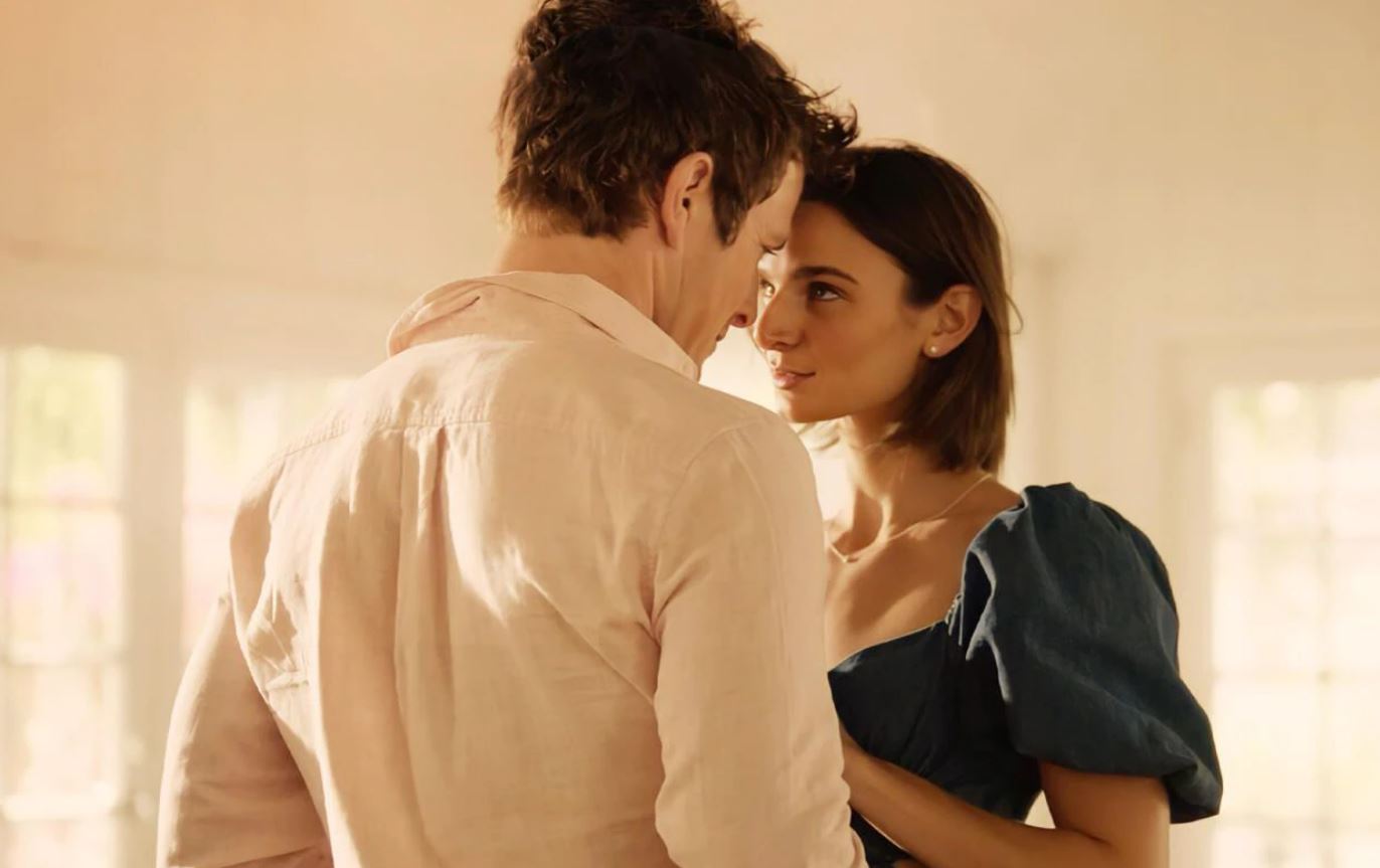 Љубовен хороскоп за ноември: Интересно познанство за лавот, стрелецот нема среќа со партнерот