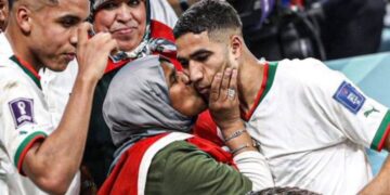 Мајка ми беше чистачка, а татко ми уличен продавач: приказната на Хакими кој ги освои симпатиите на Светско 