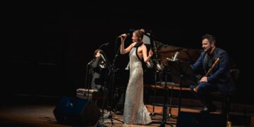 Каролина, Дуке и Исмаил најавија уште два концерта пред Божиќ, се покажа дека македонските евергрини ѝ недостигале на публиката