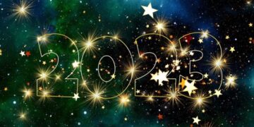 Годишен хороскоп за 2023: за Близнаците огромна промена во кариерата, нова љубов за Бикот, Шкорпијата со проблеми на работа
