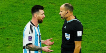 За судијата Антонио Матеу Лахос Светското е завршено, ФИФА предвреме го испрати дома по лошото судење на натпреварот меѓу Аргентина и Холандија