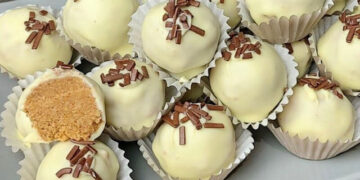 Плазма топчиња од четири состојки