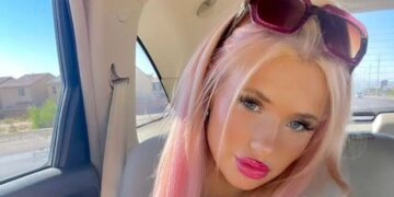 Популарна тиктокерка загина во сообраќајна несреќа, а возачот што го предизвикал судирот избегал од местото на несреќата