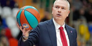 Македонскиот тренер Емил Рајковиќ со ЦСКА Москва стигна до 18-та рекордна победа во ВТБ-лигата