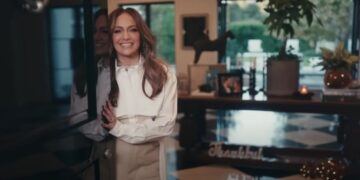 (Галерија) Џенифер Лопез за „Вог“ ја покажа луксузната вила во Лос Анџелес во која живее со Бен Афлек и децата