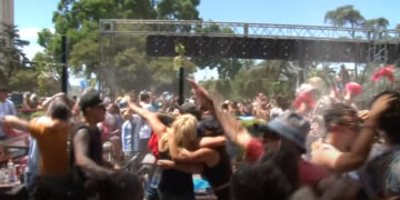 (Видео) Во родниот град на Меси два дена се слави победата на Аргентина