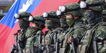 Тајван ќе им дозволи и на жените да служат војска