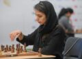 Иранска шахистка настапи без хиџаб, по турнирот – ѝ се заканија дека ќе ја убијат