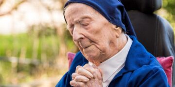На 118 години почина калуѓерката Андре, најстарата личност во светот