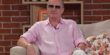 Град Скопје и Министерството му откажаа на Дарио, па „Авалон“ најави концерт за 40 години кариера на поп-пејачот