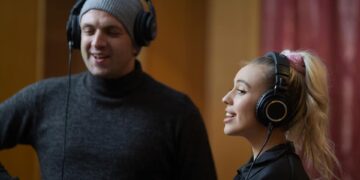 Божиќен концерт на плоштадот во Скопје со Антониа, Ламбе, „Златно славејче“, Димитар и Пере