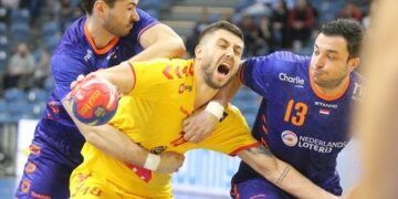 Македонските ракометари поразени и од Холандија на Светско