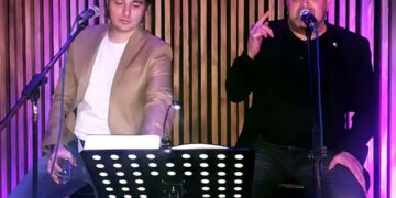 Спонтана журка во скопско кафуле ги спои Дац и Александар, а денес прославуваат 4 години постоење