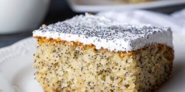 Рецепт за турски колач со мак и гриз