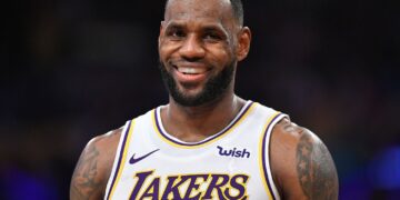 Леброн Џејмс ја надмина границата од 38.000 кошеви и се ближи кон НБА рекордот на Џабар