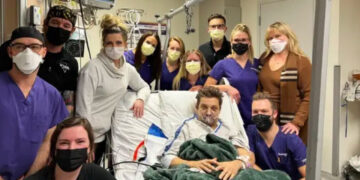 На Џереми Ренер состојбата му се влошила, тврдат негови блиски пријатели