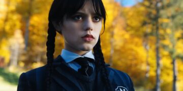 „Венсдеј“ го зголеми бројот на туристи во Романија на локациите не кои снимаше серијата