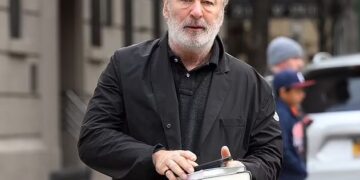 Алек Болдвин ќе биде обвинет за убиство, му се заканува затворска казна од 18 години