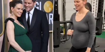 (Видео) Хилари Свонк покажува вежби за трудници во сала, актерката вежба за тројца