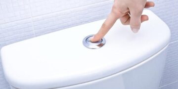 Во Швајцарија забрането е да се пушта вода од казанчето по 22 часот