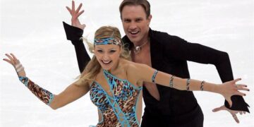 Ампутирани двете нозе на Роман Костомаров, шампион во уметничко лизгање