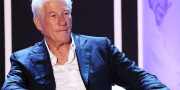 Ричард Гир хоспитализран за време на семеен одмор во Мексико